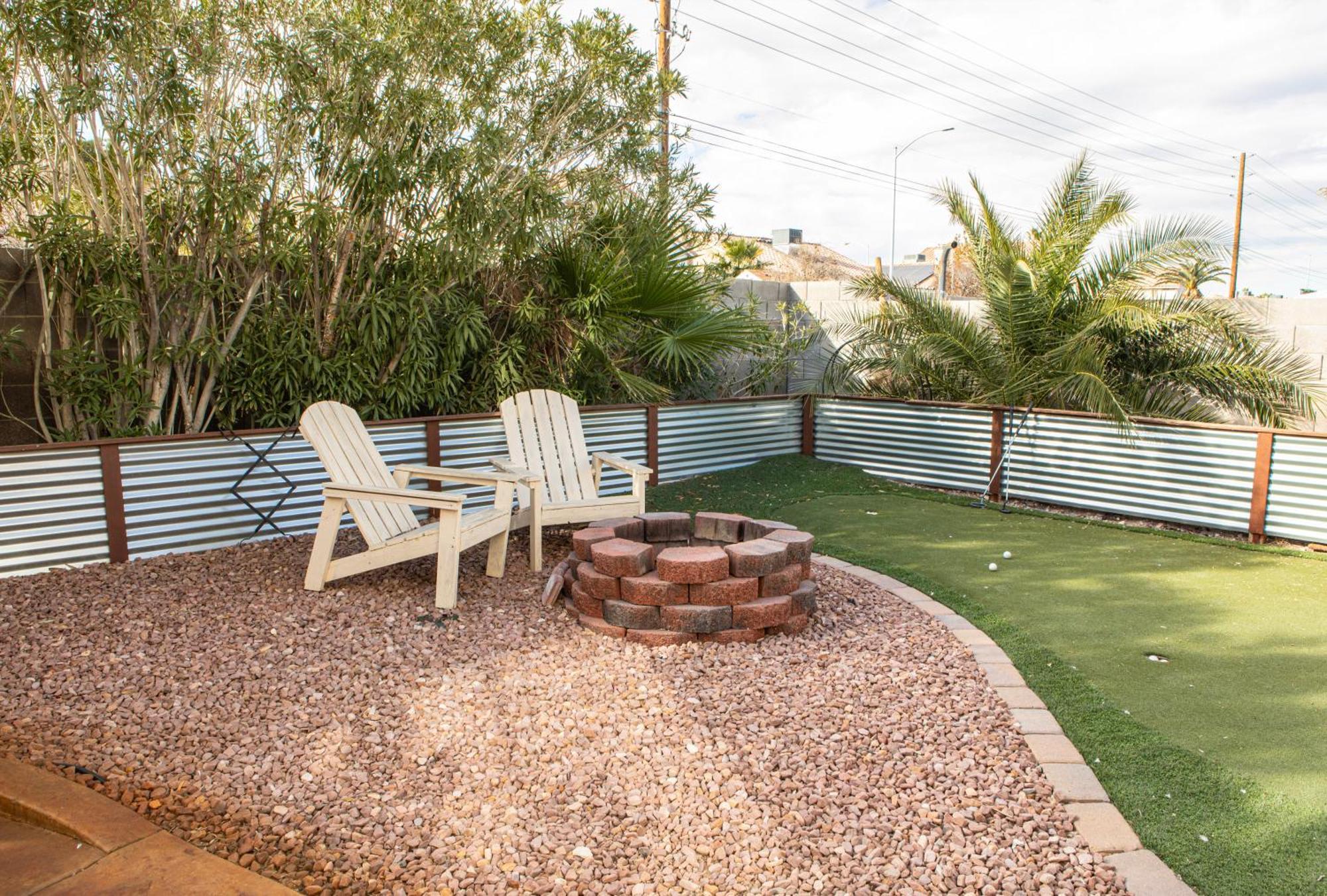 Comfy Expansive Home - Near The Strip - Heated Pool Las Vegas Ngoại thất bức ảnh