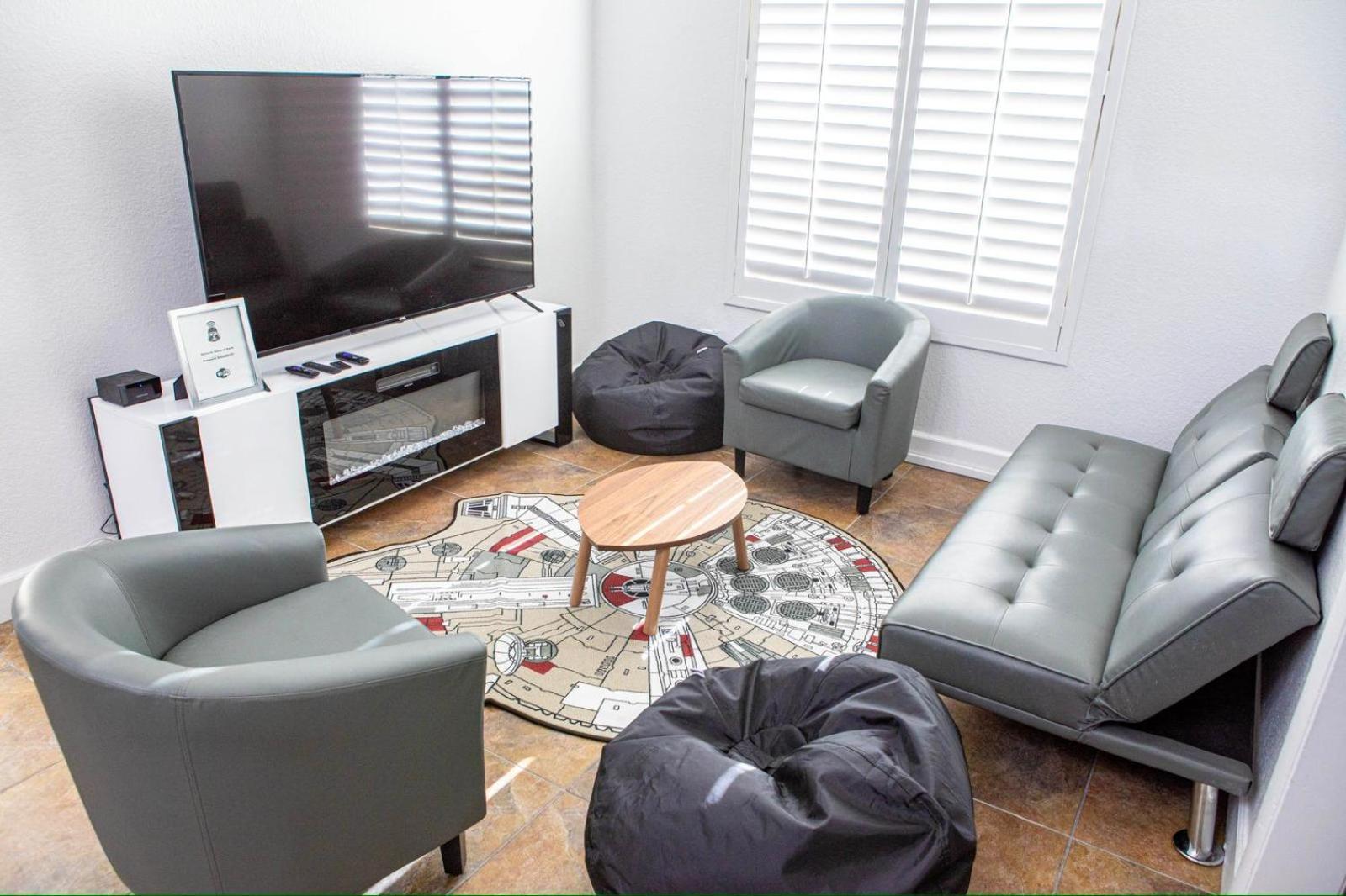 Comfy Expansive Home - Near The Strip - Heated Pool Las Vegas Ngoại thất bức ảnh